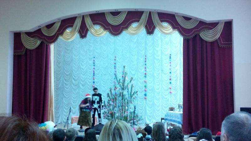 Новогодний утренник в школе. СОШ 20. 19.12.2017г.128488