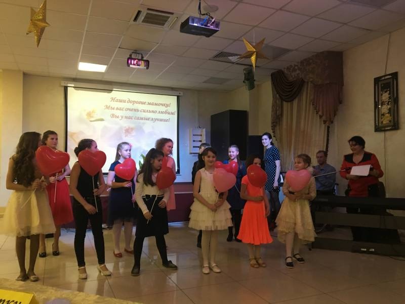 Концерт в КРЦ в честь Дня Мам113955