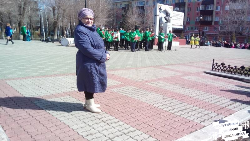 Бабушка приехала в Альметьевск.82806