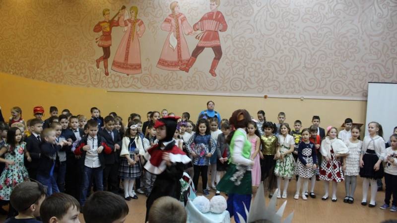 Новый год в школе 10