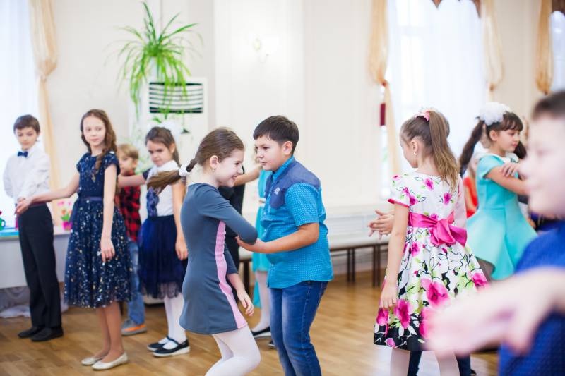 День мам в гимназии.115579