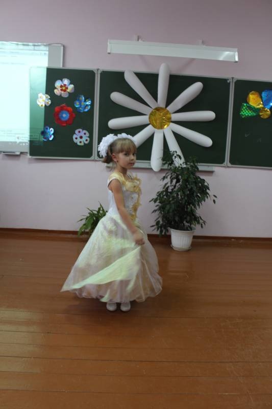 Праздничный концерт в школе117627