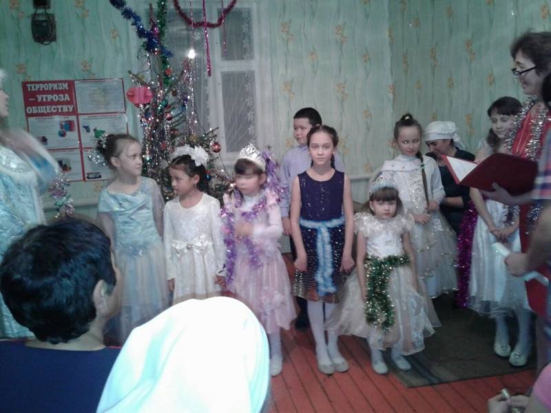"Яшел чыршы янынды"129820