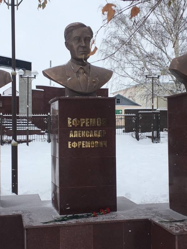 буинцы почтили память Героев181723