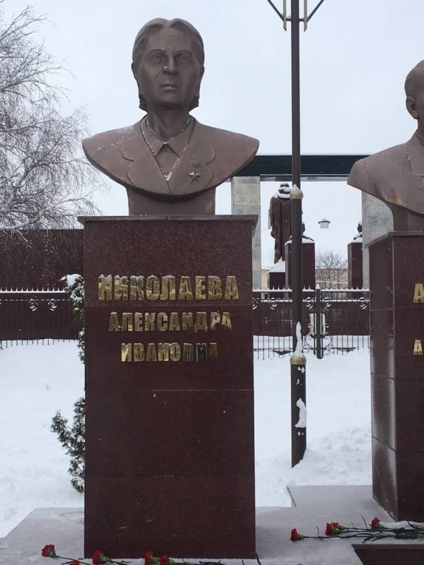 буинцы почтили память Героев181731