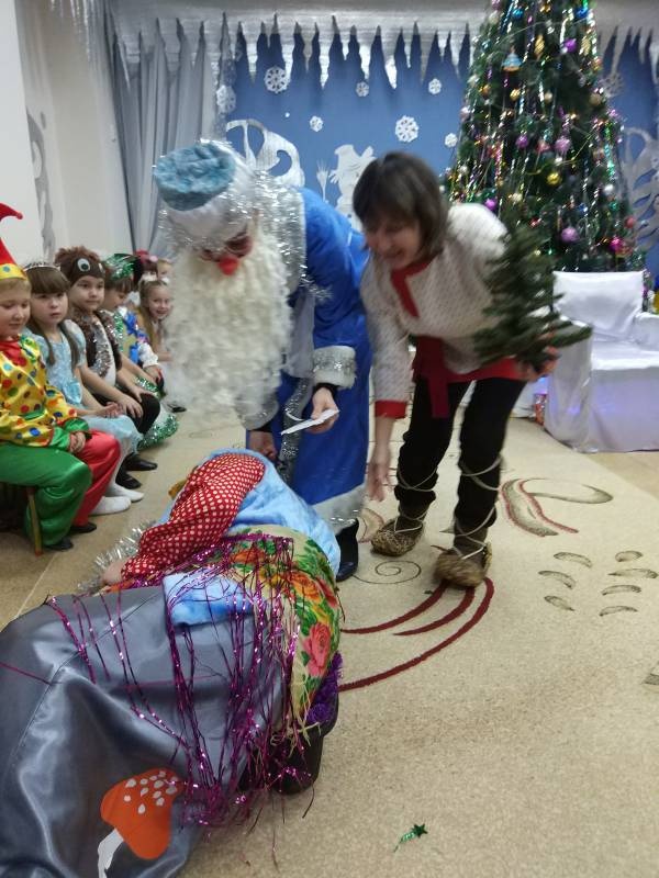 Утренник у сестренки131570