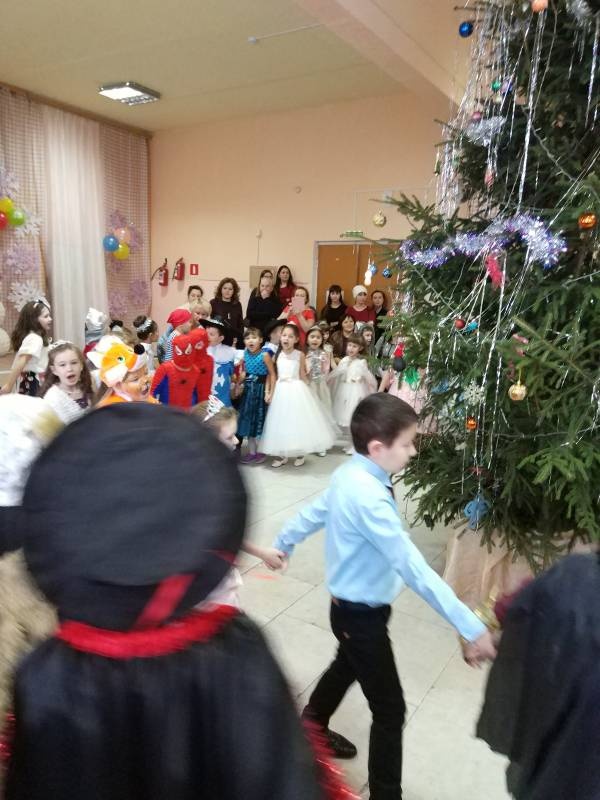 Мой первый утренник в школе131364