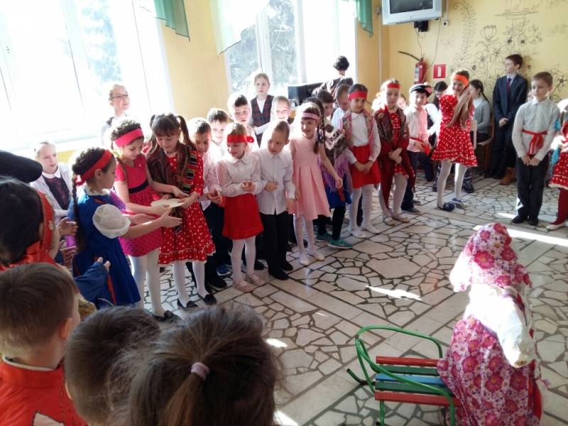 Масленица в школе139357