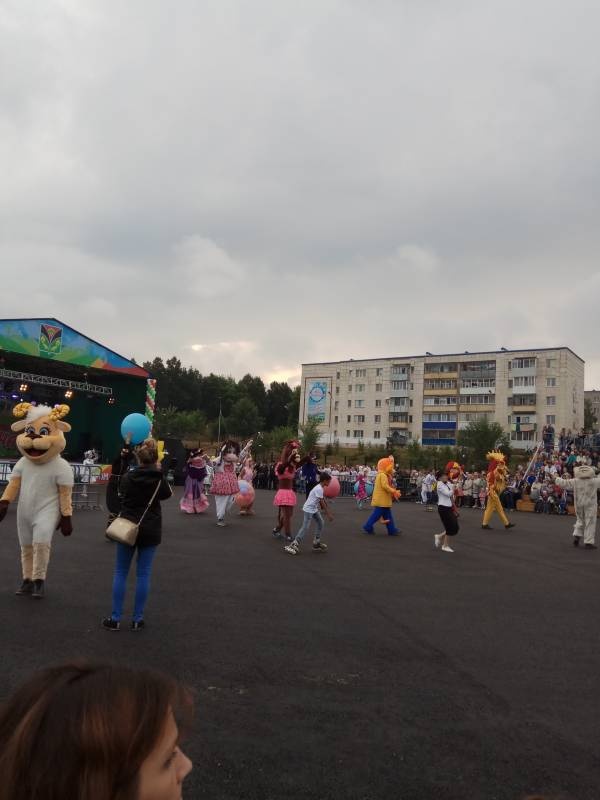 День республики ,день города и день нефтяника.95837