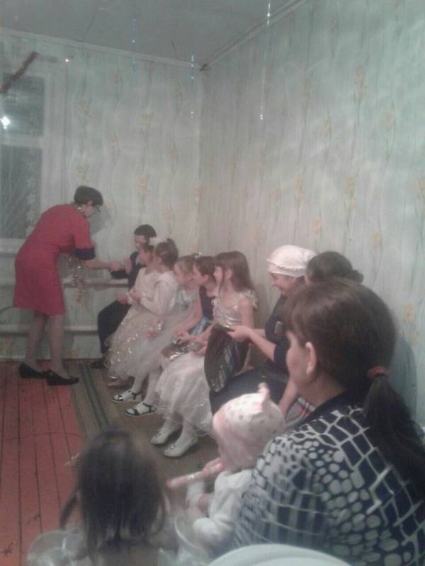 "Яшел чыршы янынды"129825