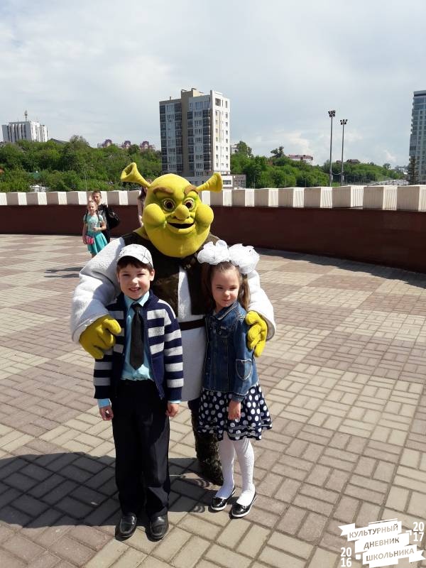 Сказочные персонажи кукольного театра "Экият" приветствовали победителей проекта "КДШ" 2016-2017гг.67625