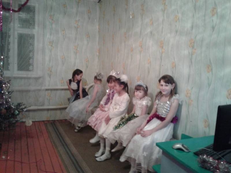 "Яшел чыршы янынды"129834