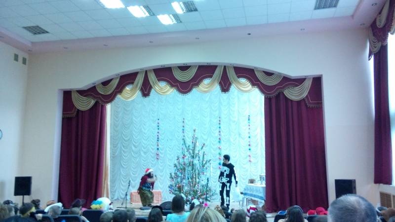 Новогодний утренник в школе. СОШ 20. 19.12.2017г.128485