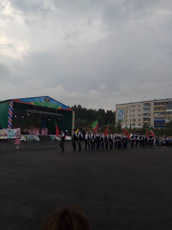День республики ,день города и день нефтяника.95832