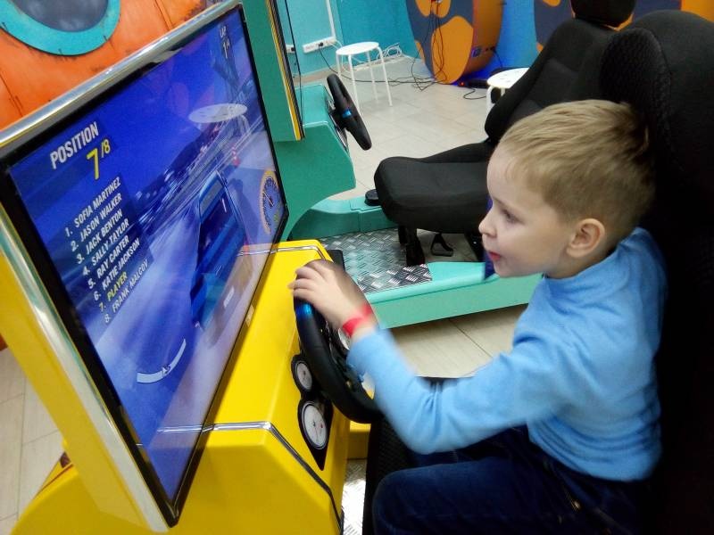 галактика ZAR115644