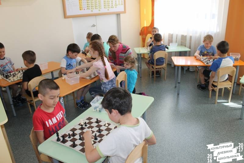 Конкурс по решению шахматных задач 158.JPG