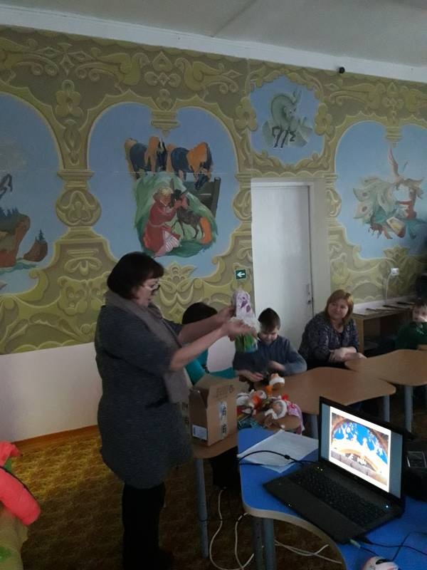 Великий и образцовый кукольник. Детская центральная библиотека. 04.01.2018132004