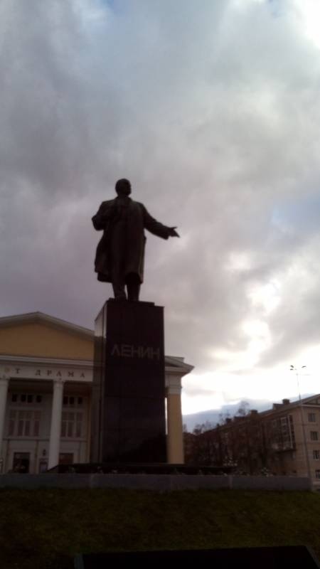 Площадь Ленина. Альметьевск.90026