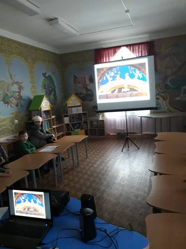 Великий и образцовый кукольник. Детская центральная библиотека. 04.01.2018132001
