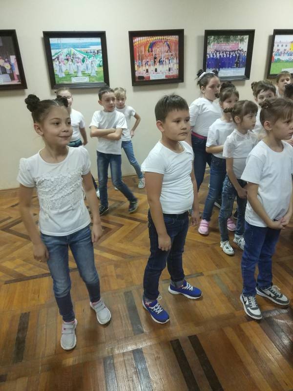 Творческий отчёт МБОУ "Тетюшская СОШ №1 им. Ханжина П.С." «Дорога добра»181253