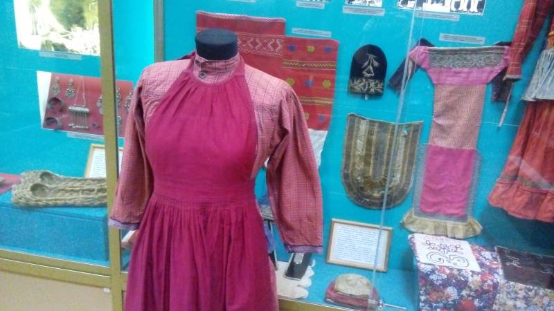 История одежды и украшений. АКМ.88878