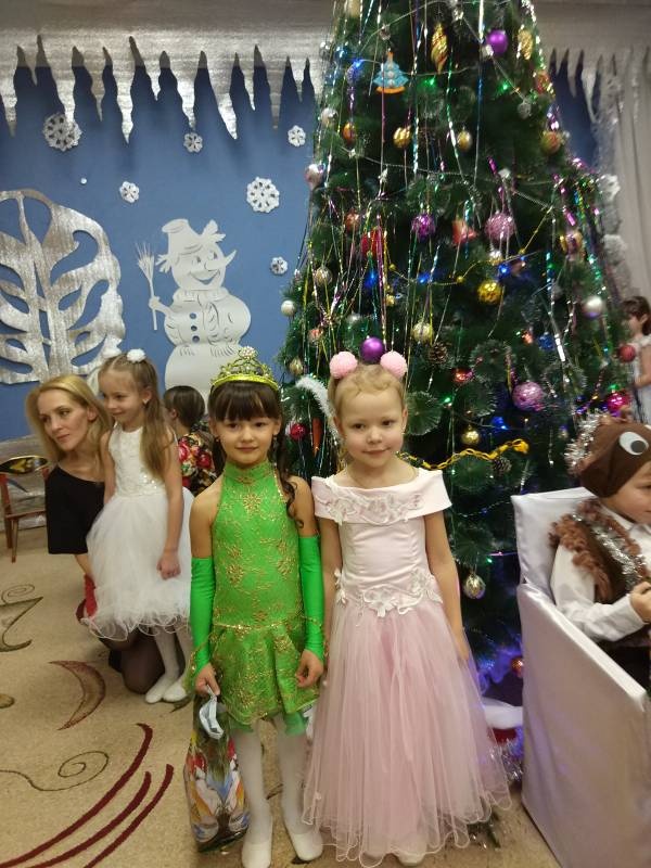 Утренник у сестренки131589