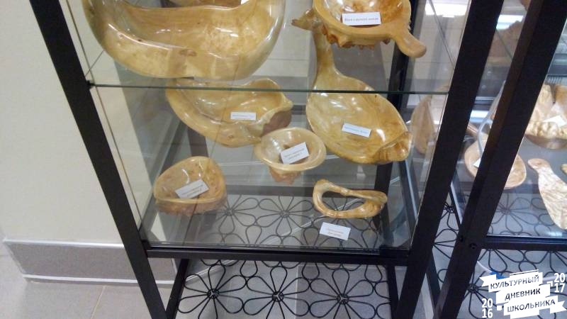 Изделия из капа. Картинная галерея.81207