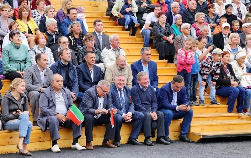 День республики ,день города и день нефтяника.95824