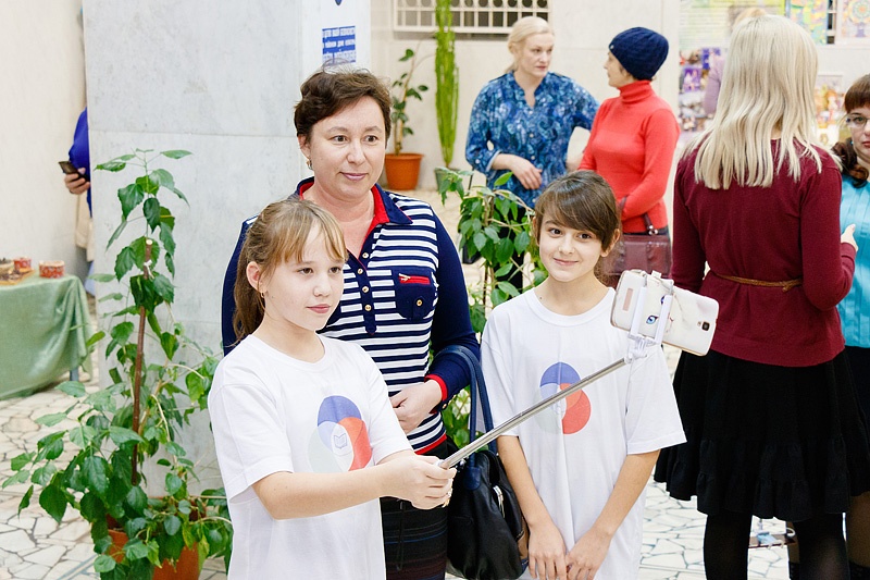 Праздничный концерт ко дню мамы106594