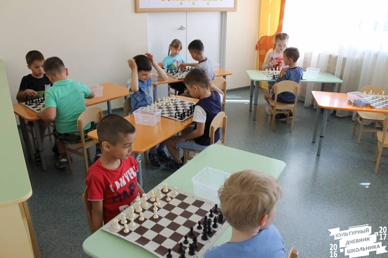 Конкурс по решению шахматных задач 140.JPG