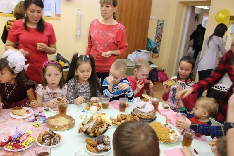 День мамы в 50 школе 49