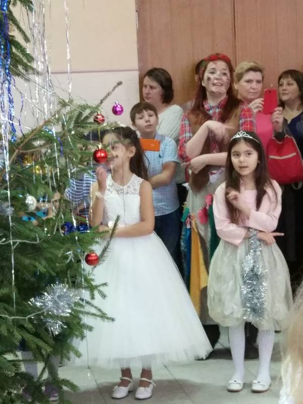 Мой первый утренник в школе131372