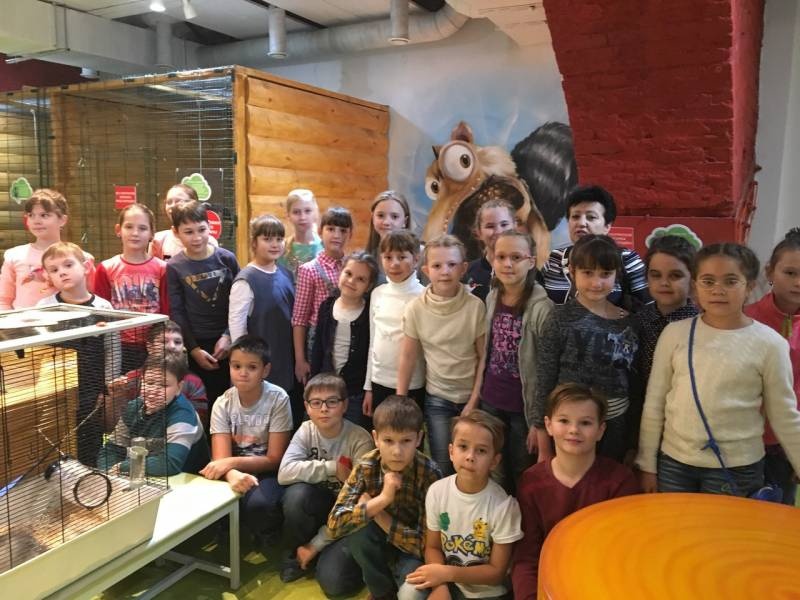 Трогательный зоопарк.93817