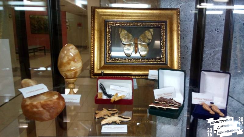 Изделия из капа. Картинная галерея.81202