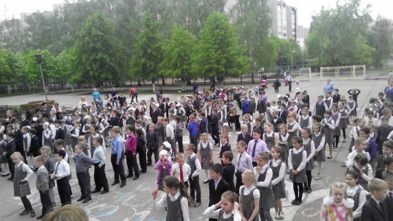 Флешмоб в 50 школе 14