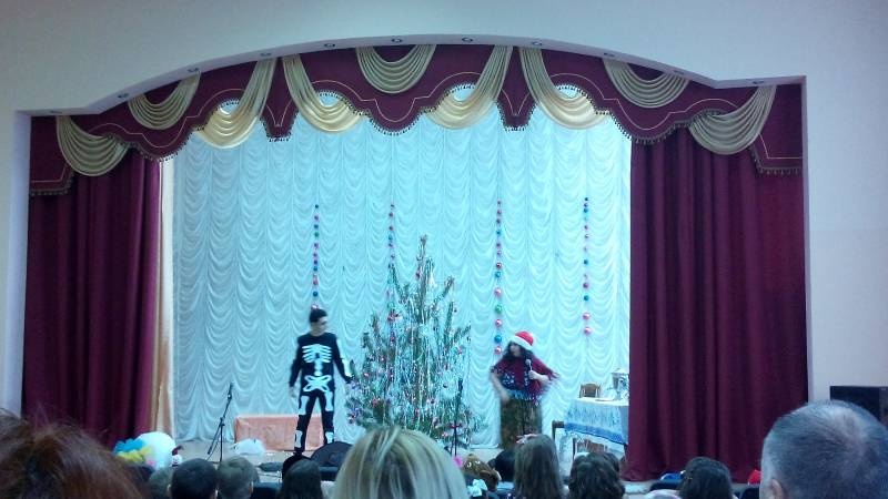 Новогодний утренник в школе. СОШ 20. 19.12.2017г.128489