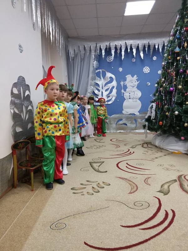 Утренник у сестренки131551