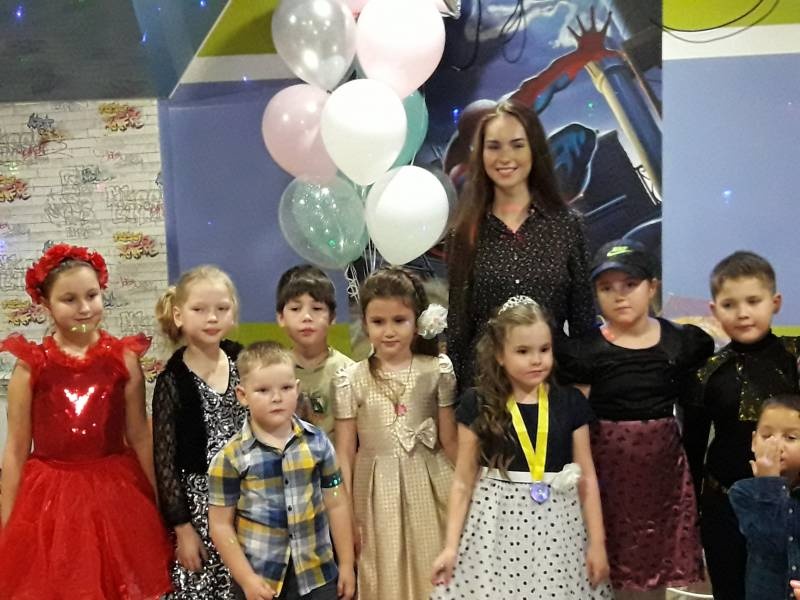 На дне рождения у Алины87698