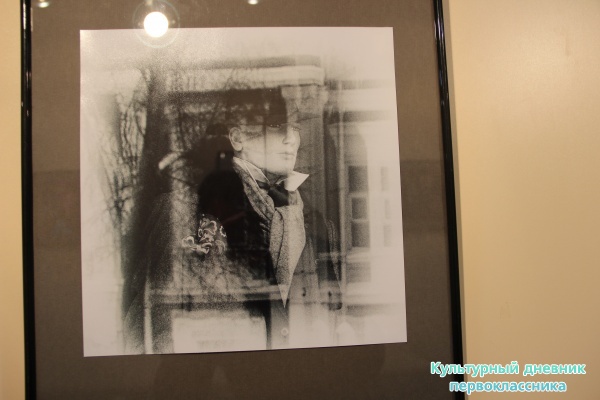 Фо­то­вы­став­ка Валерия Ми­хай­ло­ва «Па­рал­лель­ная ре­аль­ность»24561