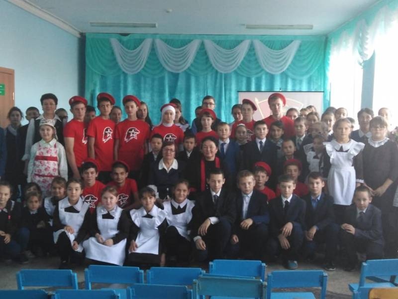 комсомолга 100 ел180503