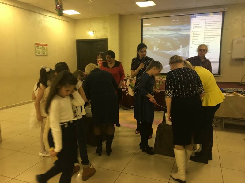 Концерт в КРЦ в честь Дня Мам114116