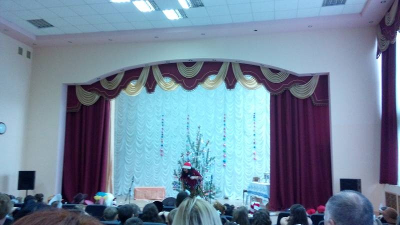 Новогодний утренник в школе. СОШ 20. 19.12.2017г.128483
