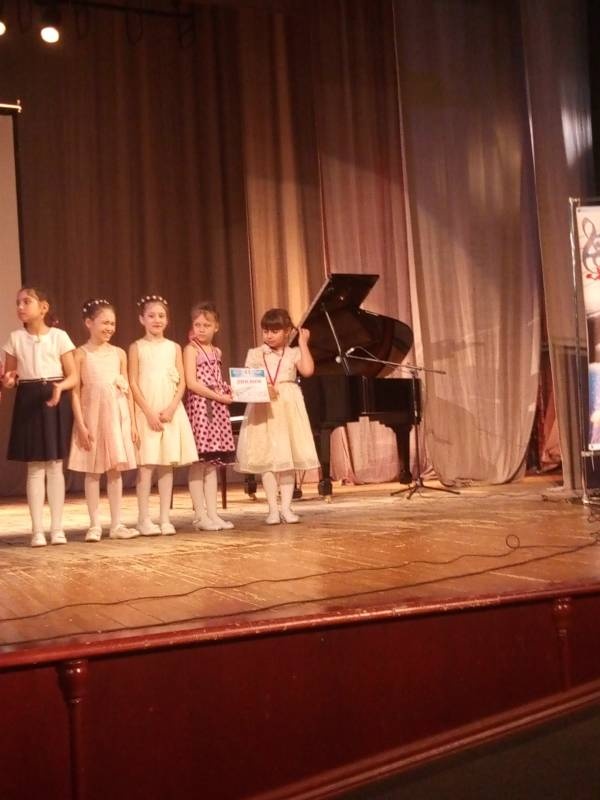 Журчат ручьи90239