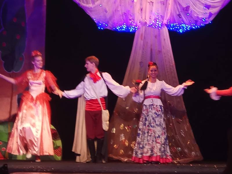 "Пока цветет роза" спектакль Сызранского драмтеатра.94801