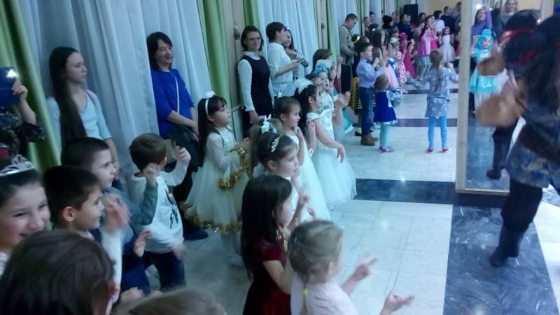 "Чудеса под Новый год".Продолжение.  ДК "Иске Әлмәт". 18.12.17г.128437