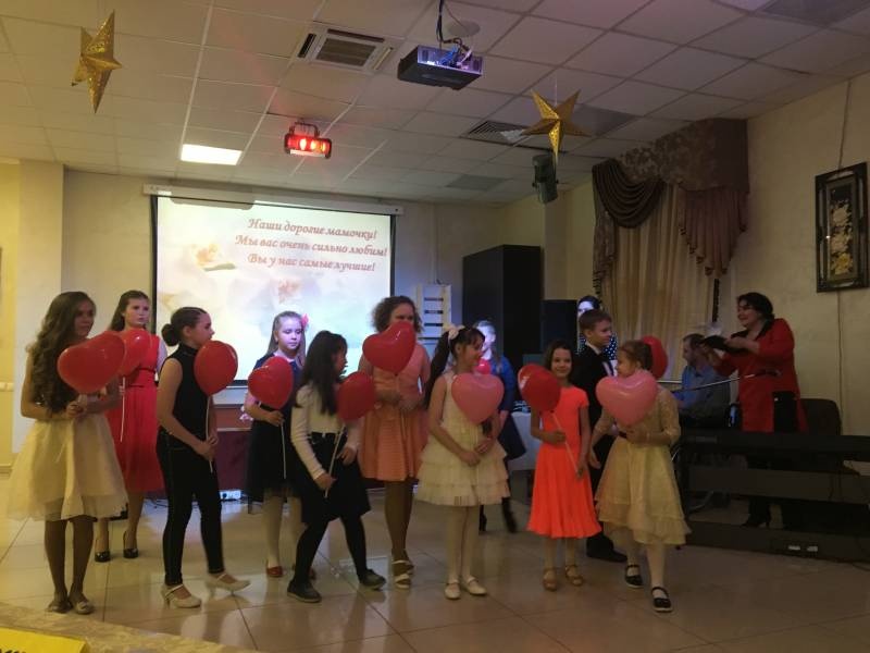 Концерт в КРЦ в честь Дня Мам113960
