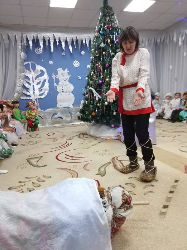Утренник у сестренки131573