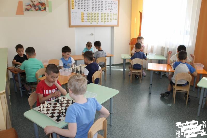 Конкурс по решению шахматных задач 153.JPG