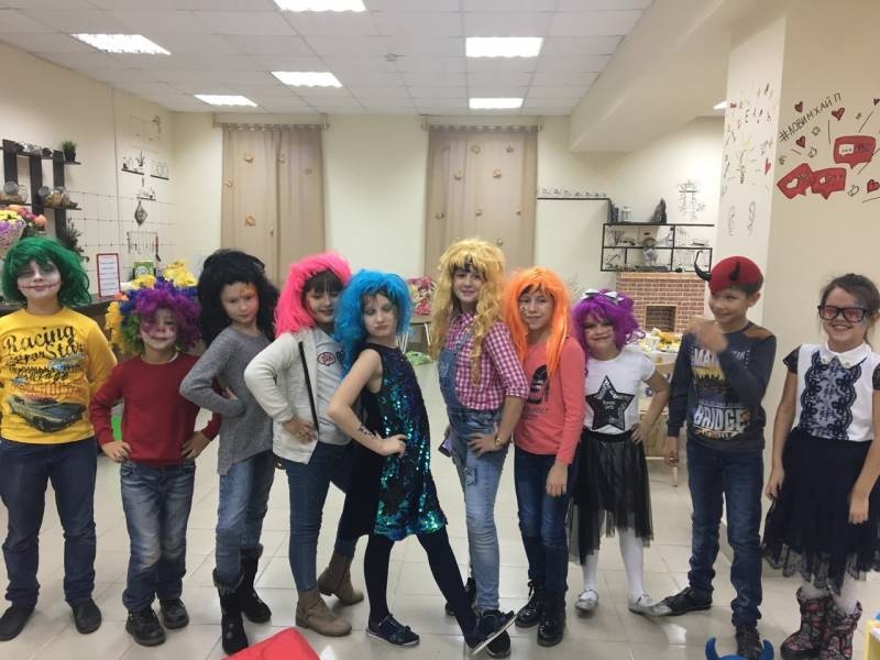 Xi_GLuDMTkg