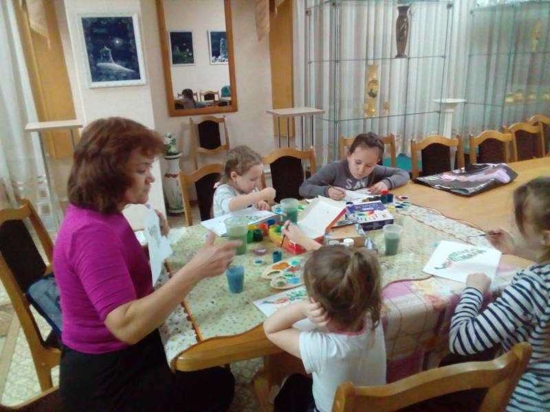 Художественный салон ДДН Родник Рисование Павлина 69